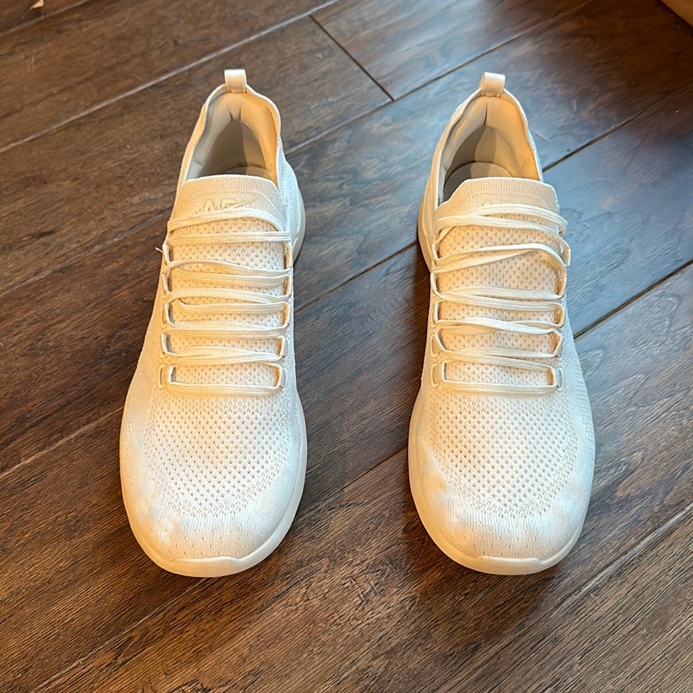 APL Men’s Techloom Breeze athletic shoes size 13 worn once